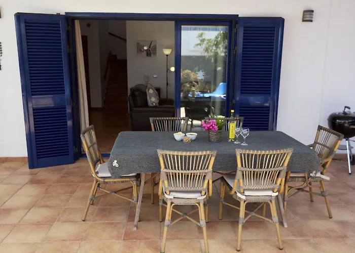 Villa 221 - Casa La Vista By Now Ltd *