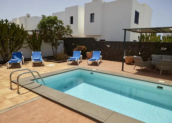 221 - Casa La Vista By Now Ltd * Playa Blanca (Lanzarote)